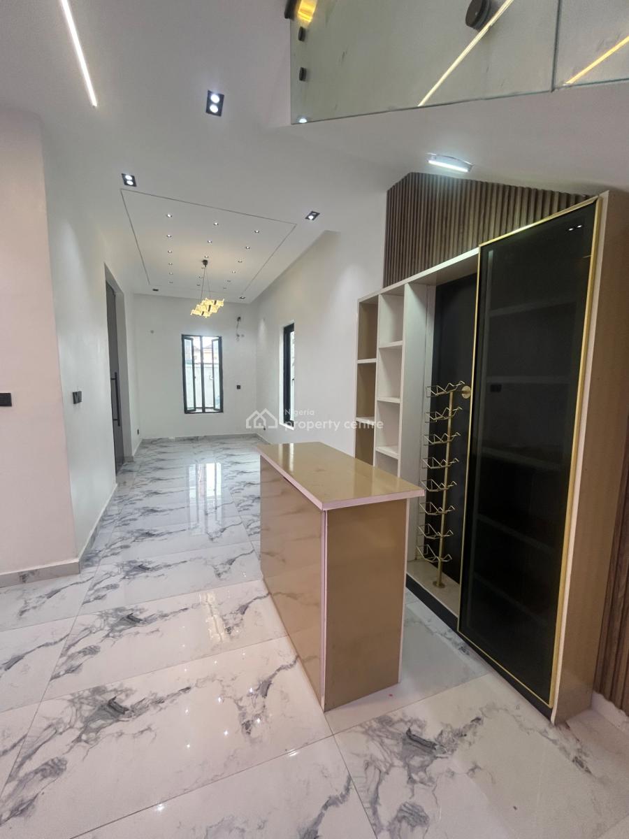 Newly Built 5 Bedrooms Detached House with 1 Room BQ +
