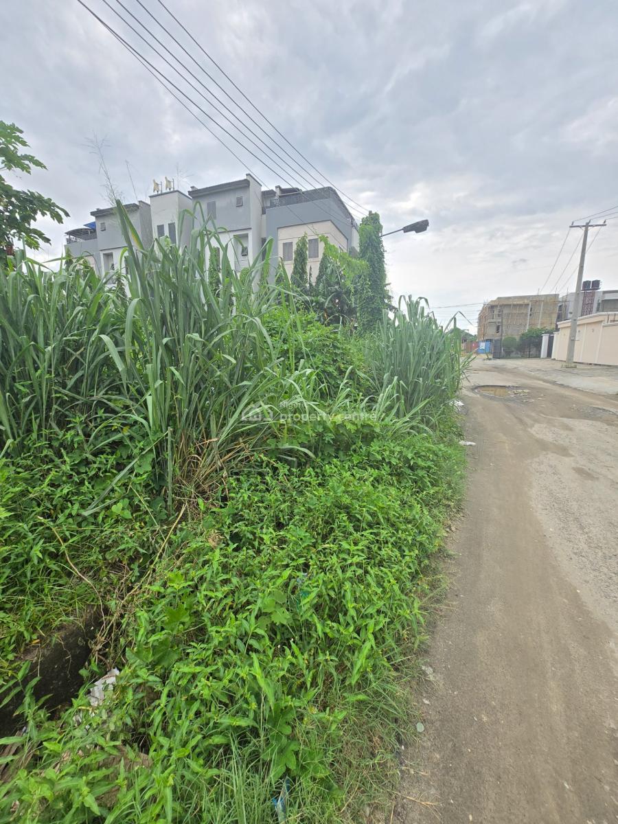 Dry Residential Land for Distress