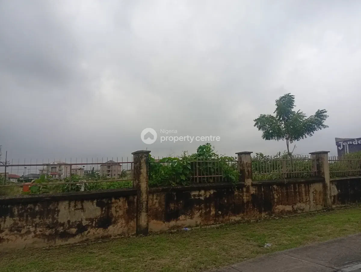 24 Plots Facing Express Way — Ajiwe, Ajah, Lagos