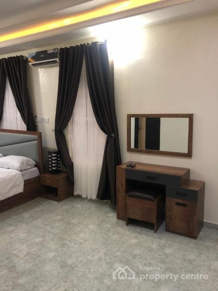 Luxurious Three Bedroom Terrace House, Off Lekki Conservation Road, Lekki Phase 2, Lekki, Lagos, Terraced Duplex Short Let