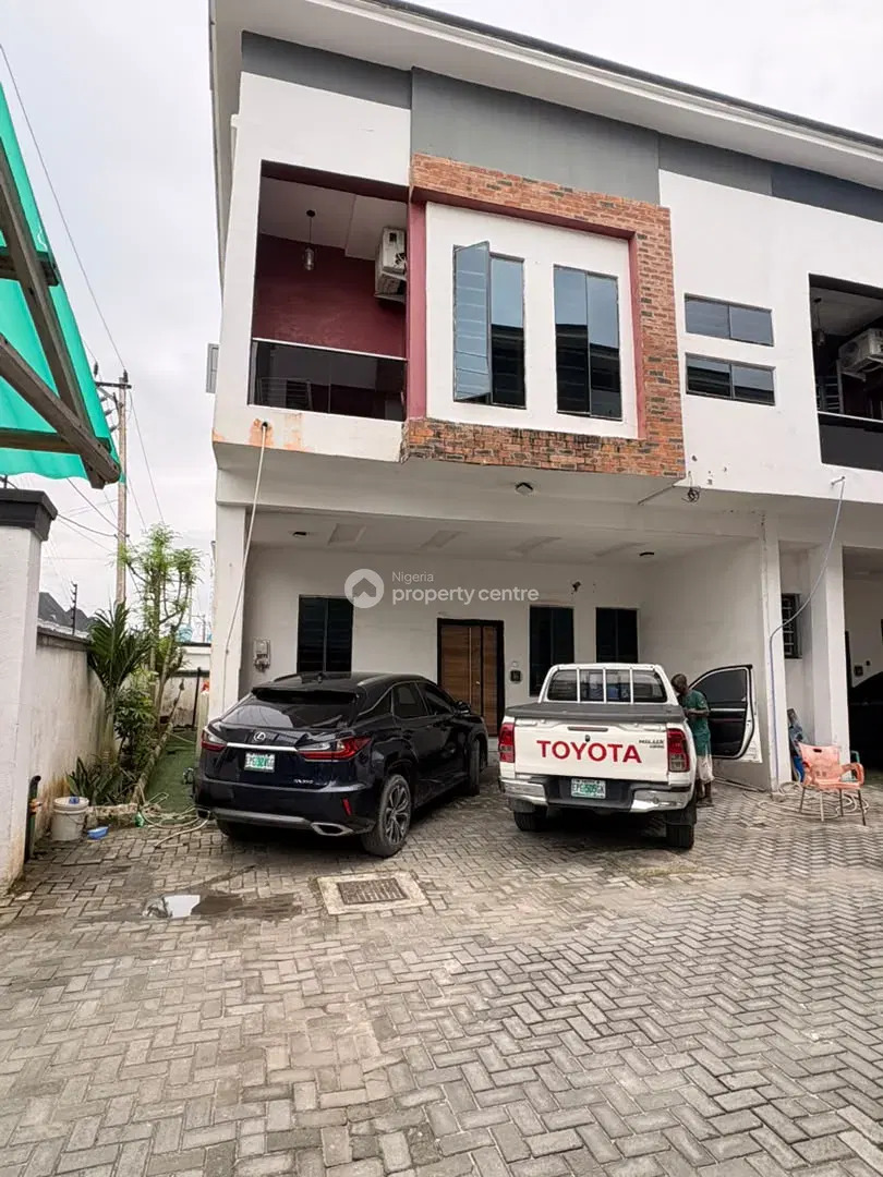 Distress 3 Bedroom Corner-Piece Terrace Duplex with BQ Suits for Inves