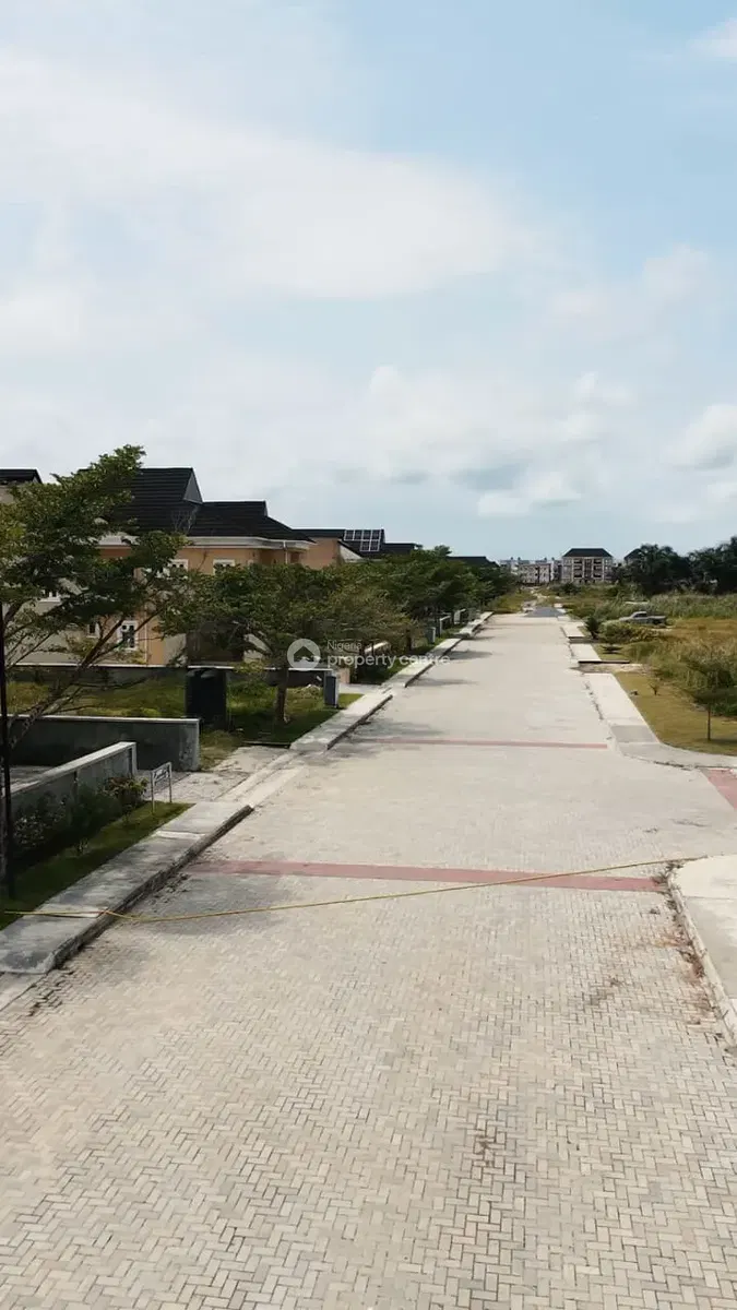 Land in a Fast Growing Luxury Estate
