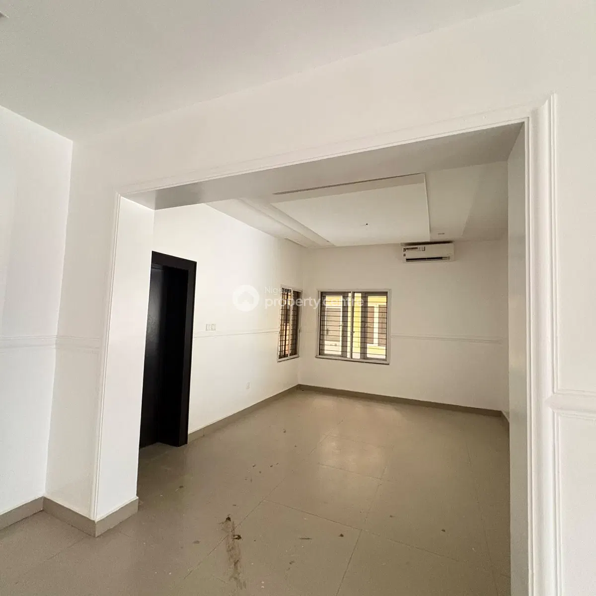 Spacious 3 Bedroom Apartment + BQ — Guzape District, Abuja