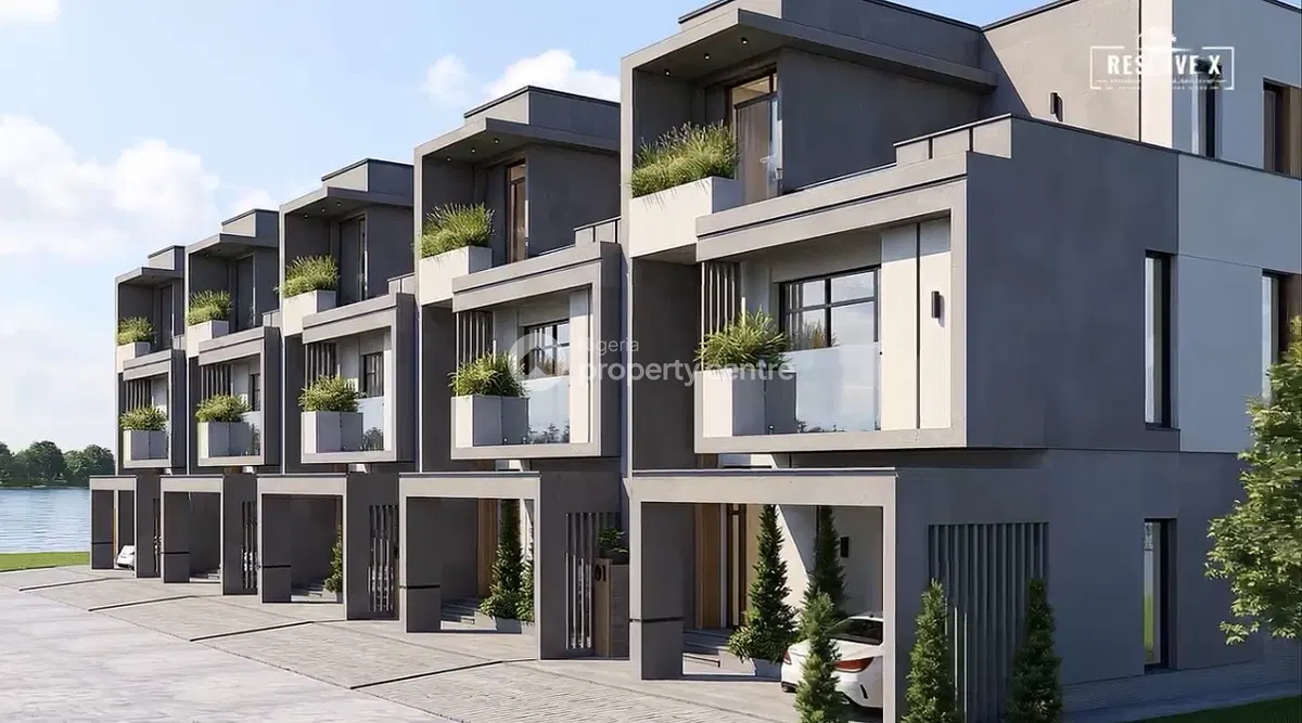 Waterfront 2 Bedroom Terraced Duplex + BQ