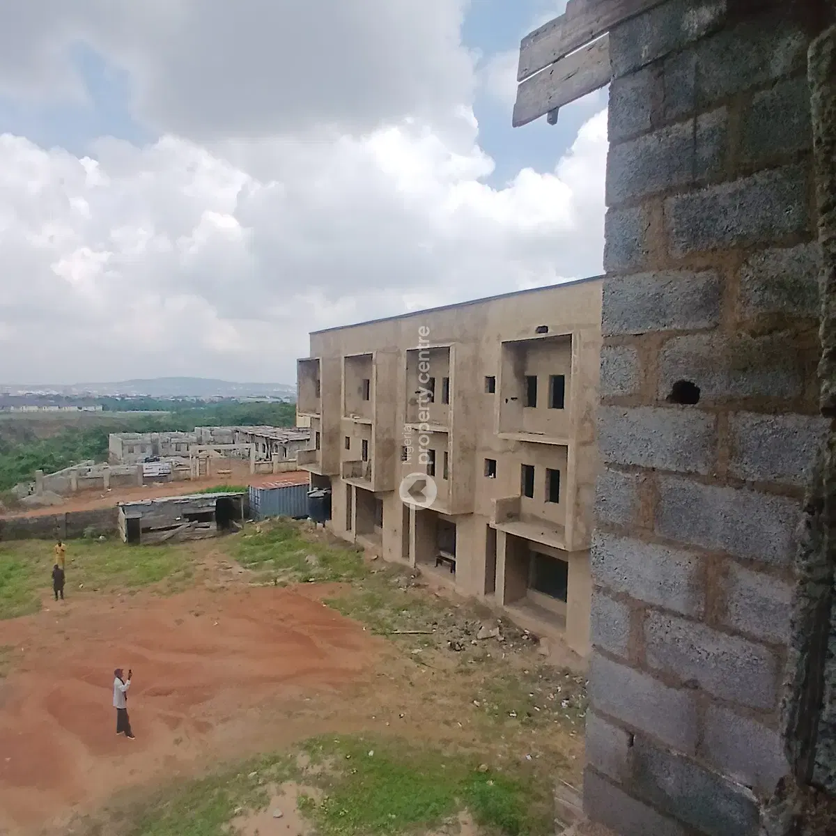 Prefinished 4 Bedroom Terraced Duplex