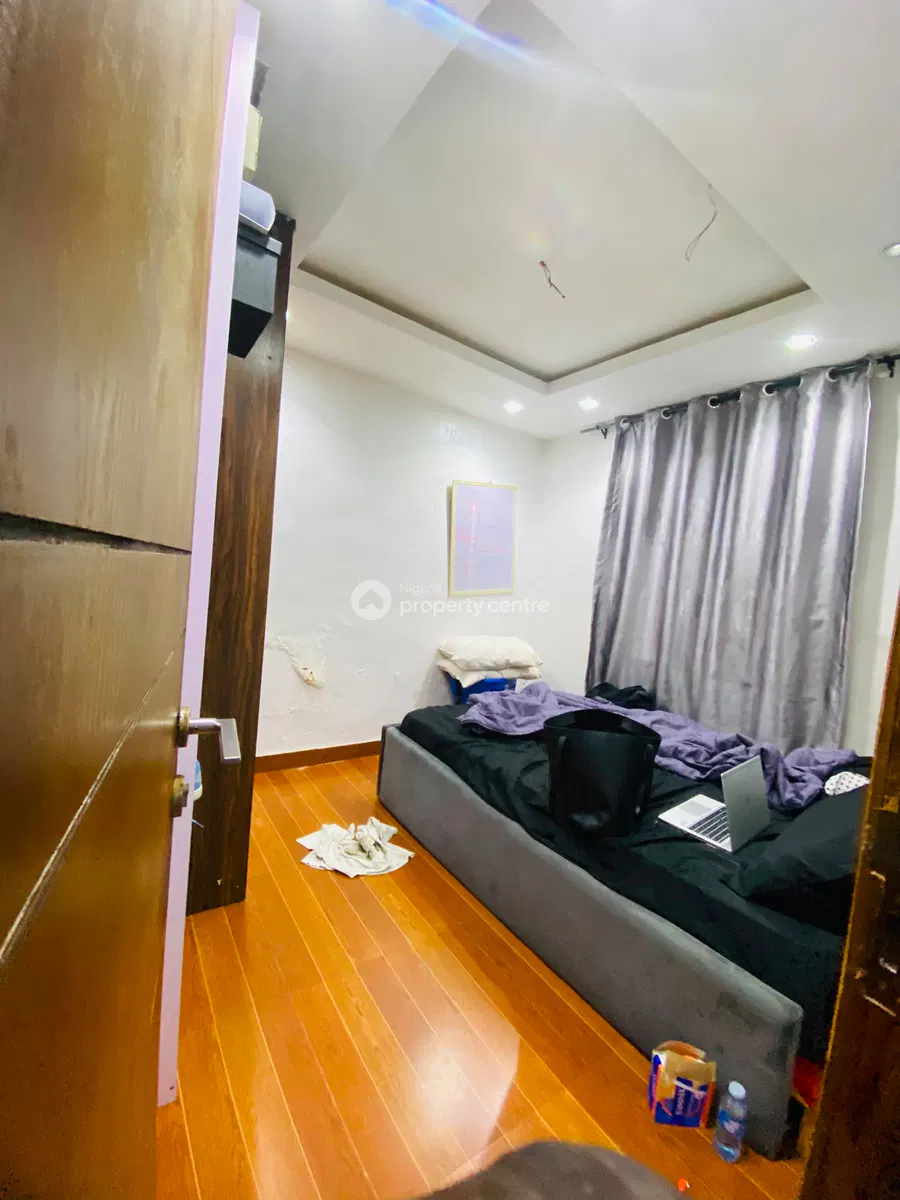 2 Bedroom Apartment with BQ — Lekki Phase 1, Lekki, Lagos