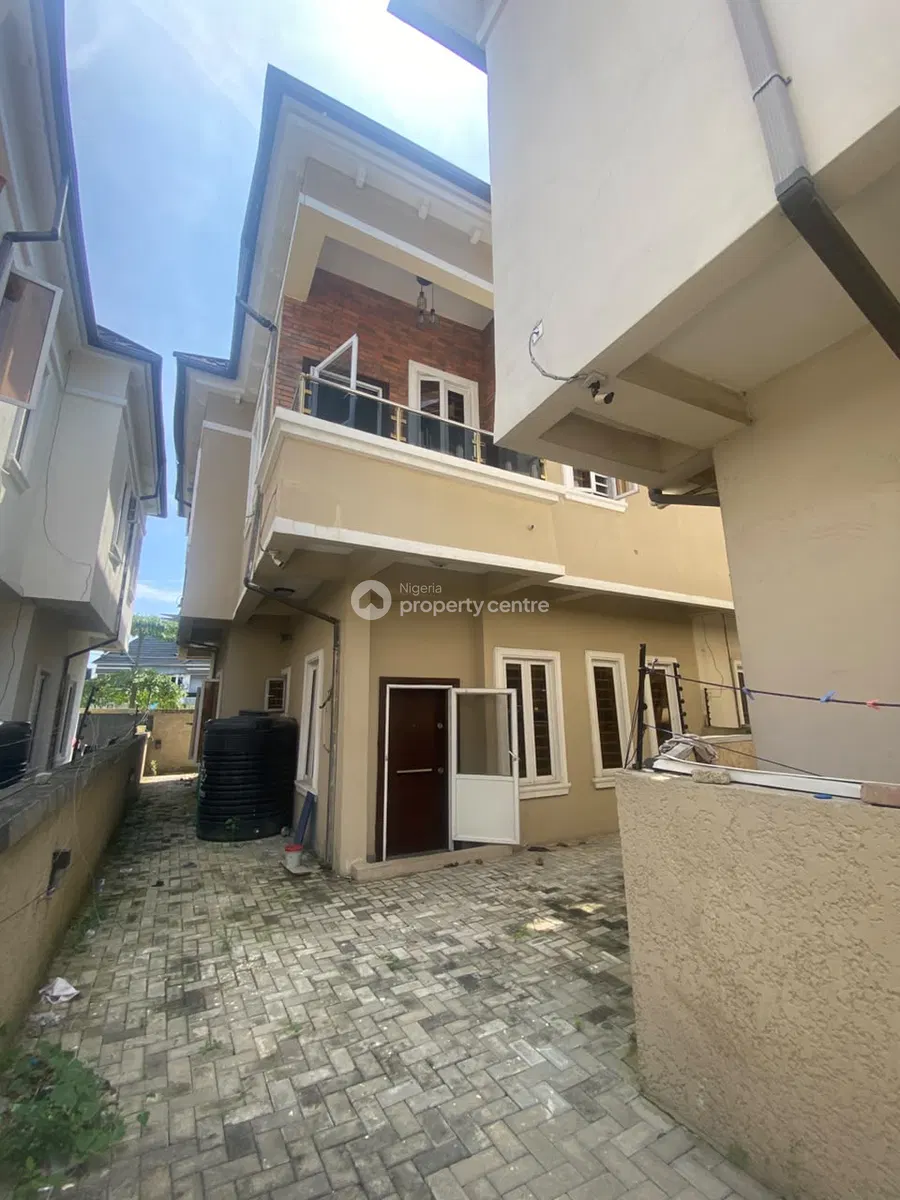 4 Bedroom Semi-Detached Duplex