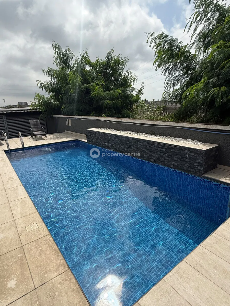 3 Bedrooms Waterfront Apartments with BQ