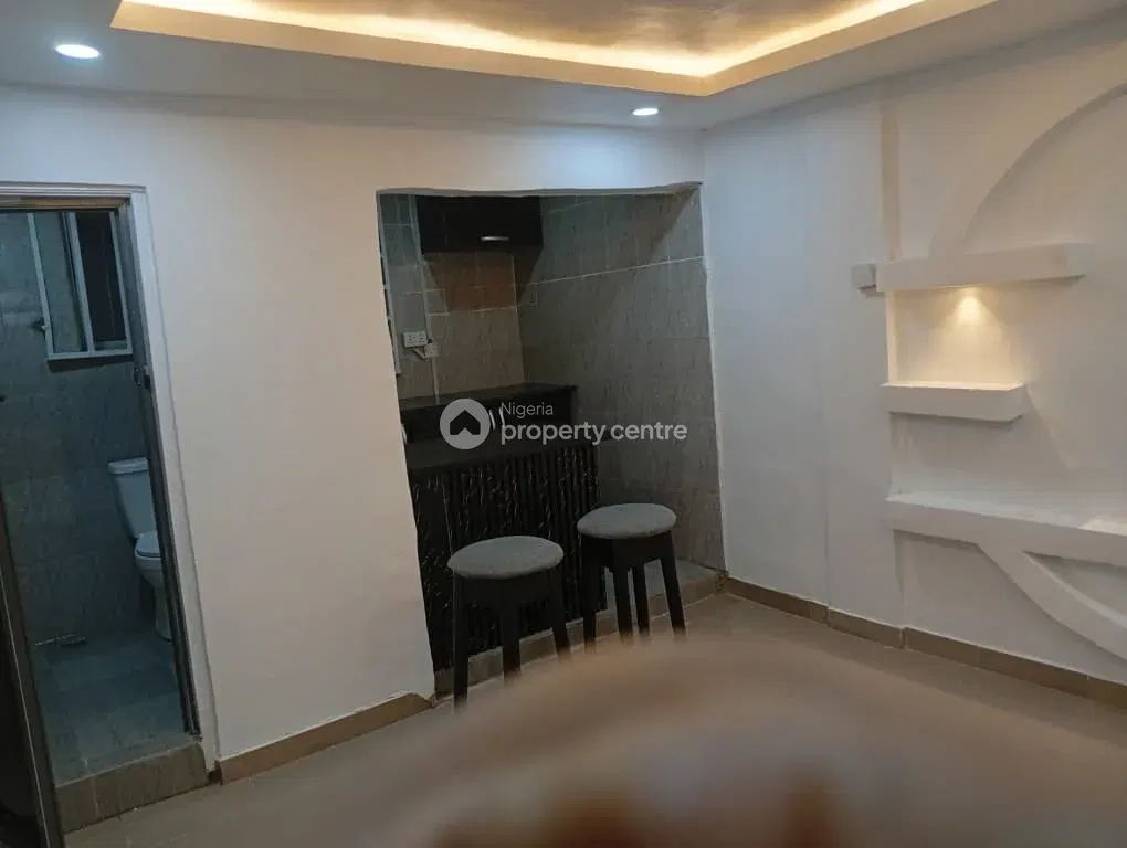 New Self Con Apartment