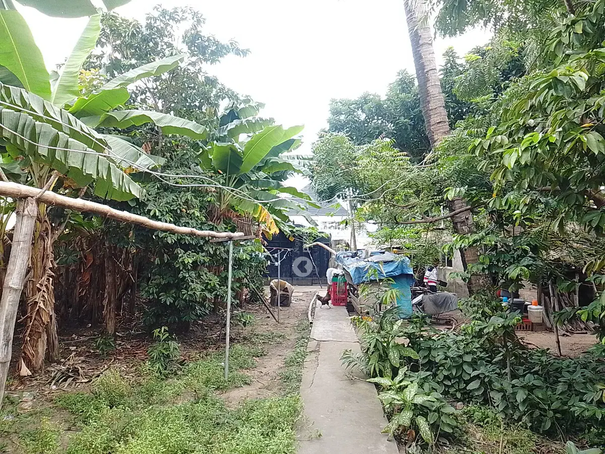 Land 669 SQM
