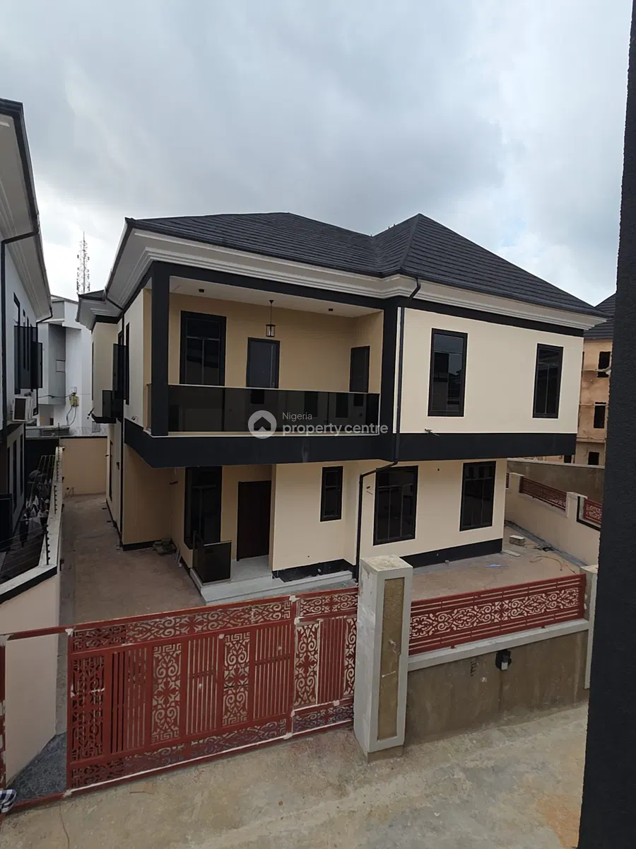 5 Bedroom Detached Duplex with BQ