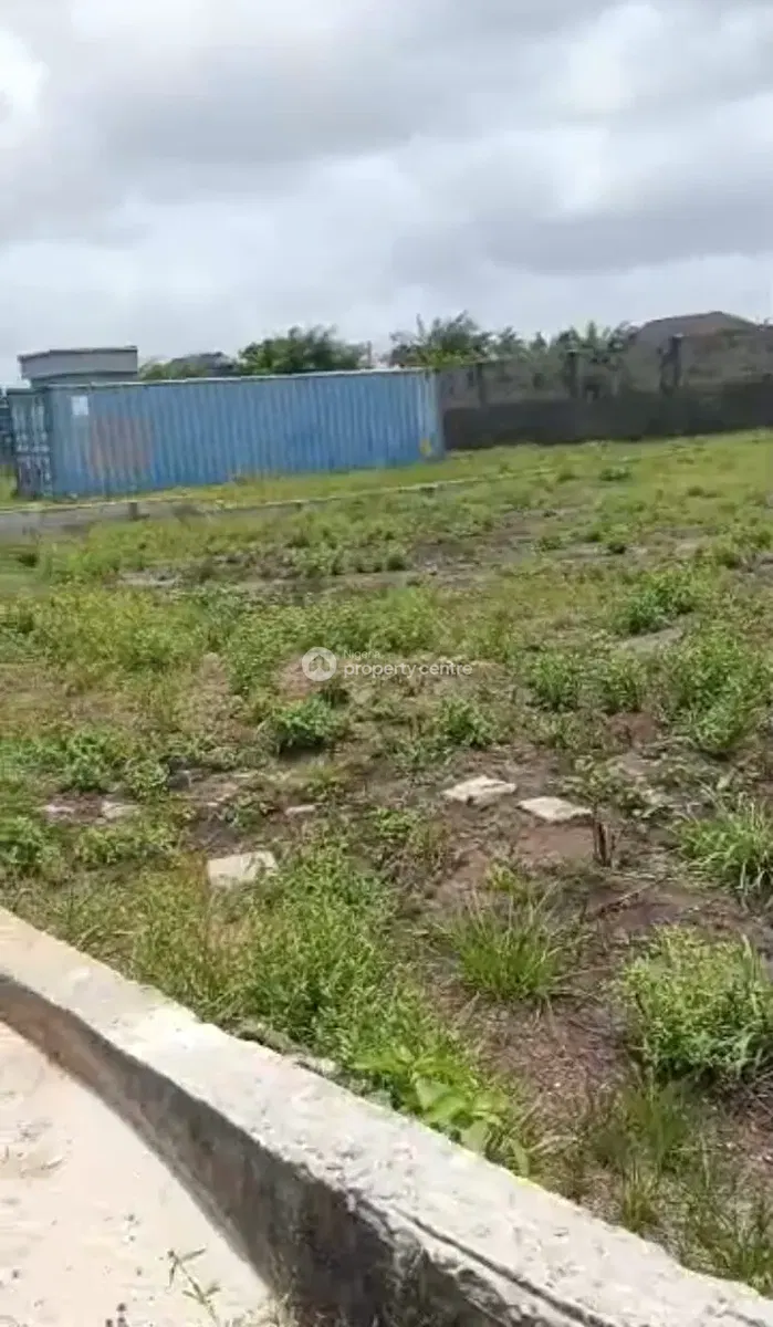 Prime 1440 SQM Plot with Distressed Structure — Off Adetokunbo Ademola Street, Victoria Island (VI), Lagos