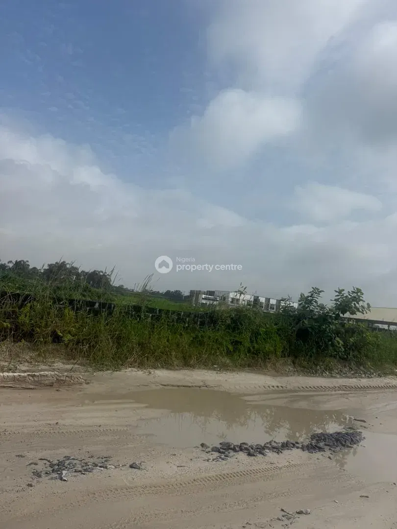 1000 SQM of Strategic Mixed-Use Development Land