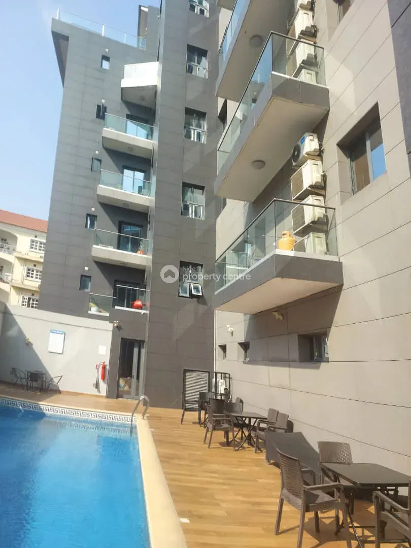 Fully Serviced 3 Bedroom Apartment with Pool and Gym — On Admiralty Way, Lekki Phase 1, Lekki, Lagos