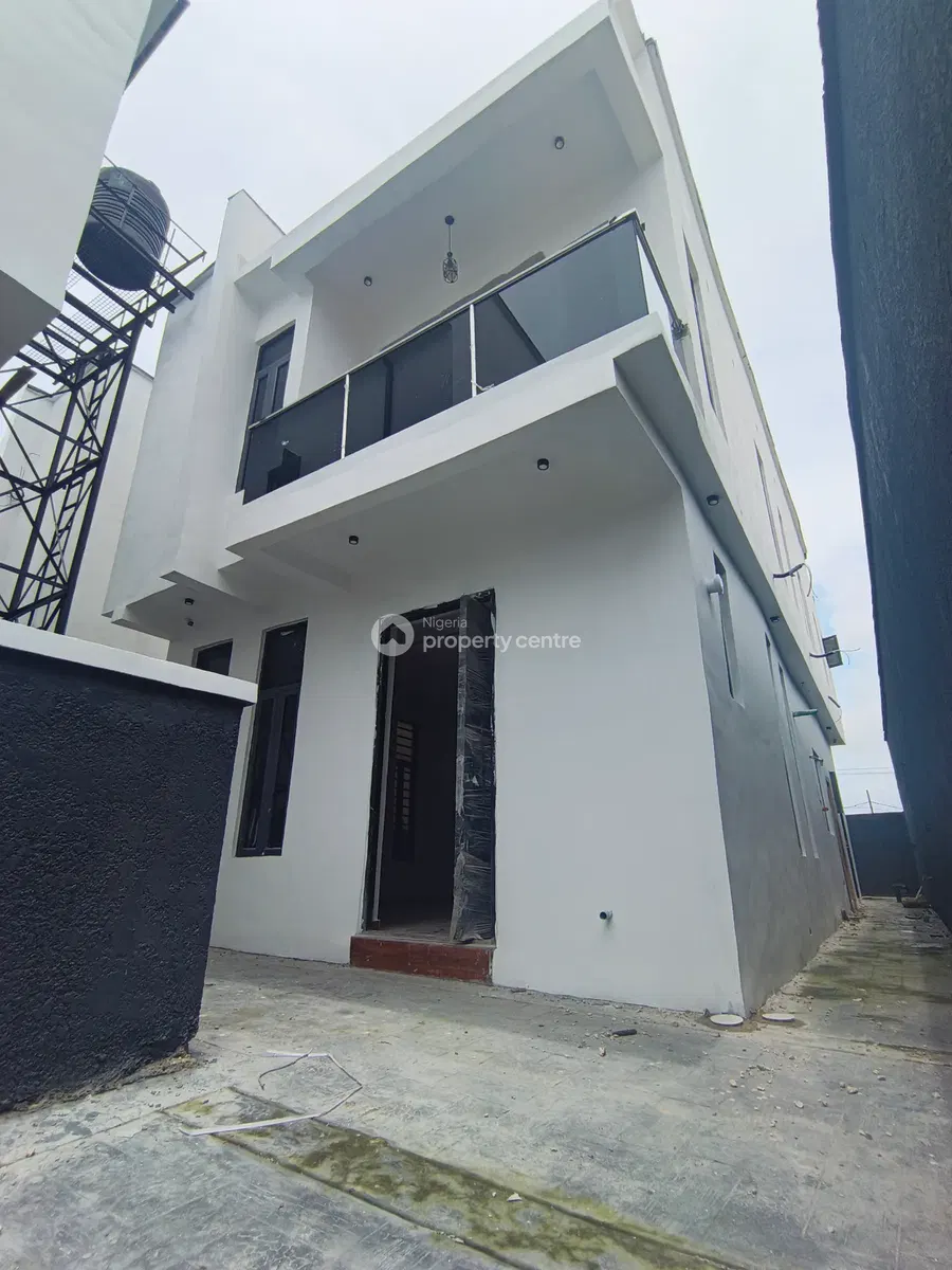 4 Bedroom Detached Duplex with BQ