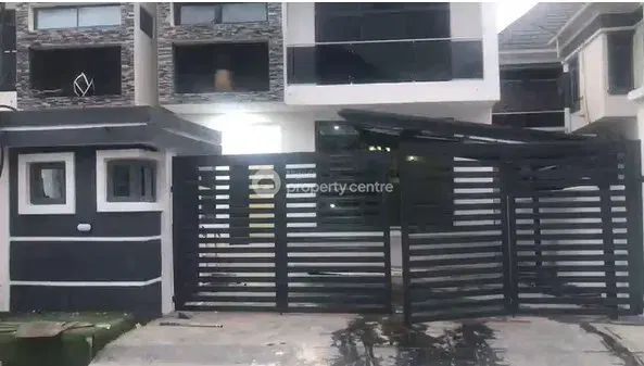 4 Bedroom Semi-Detached Duplex with BQ