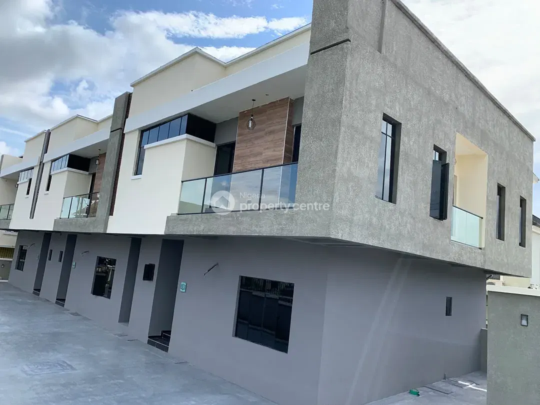 3 Bedroom Terraced Duplex with BQ