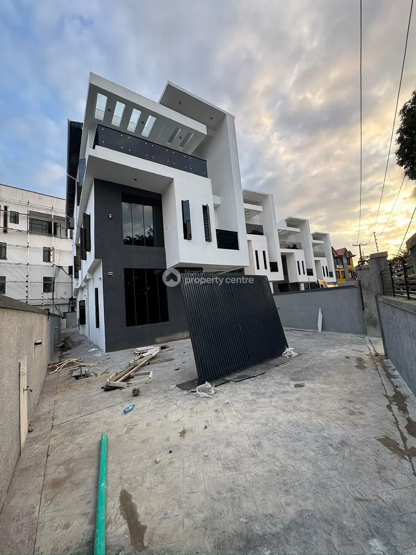 5 Bedroom Detached Duplex with BQ — Adeniyi Jones, Ikeja, Lagos