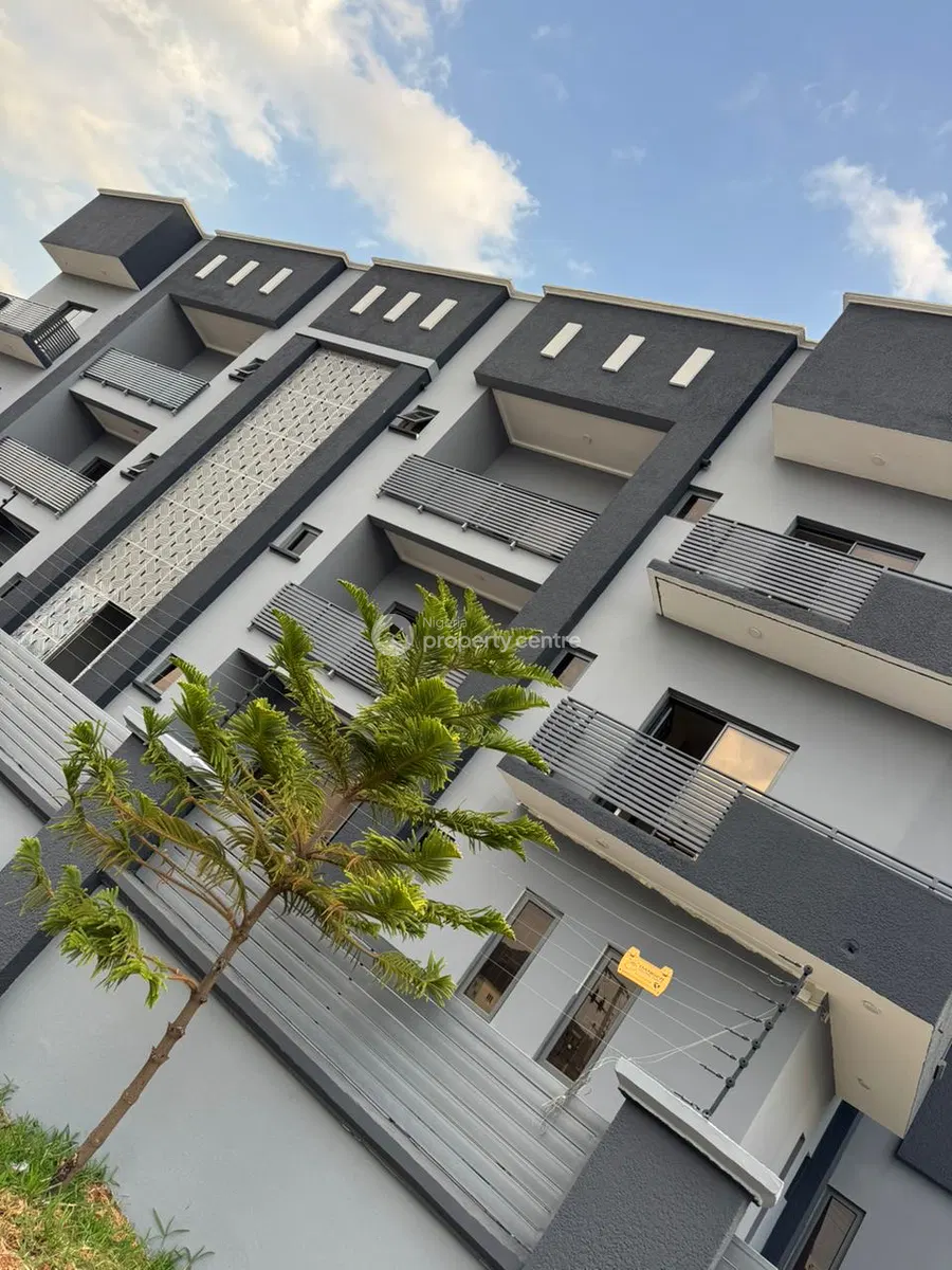Luxury Furnished 3 Bedroom Serviced Apartment — Jahi, Abuja