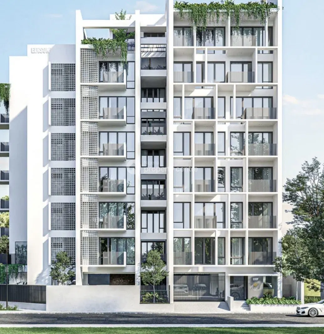 Water-View Off Plan 1 Bedroom Flat