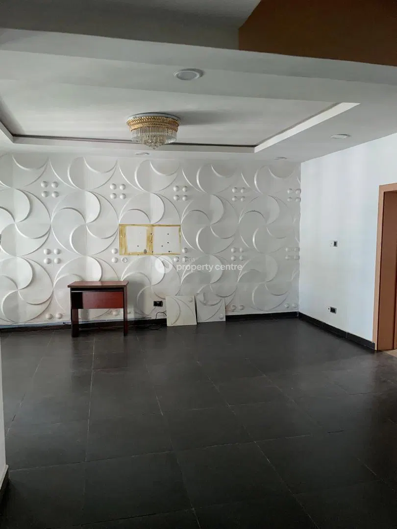 4 Bedroom Terrace — Chevron, Lekki, Lagos