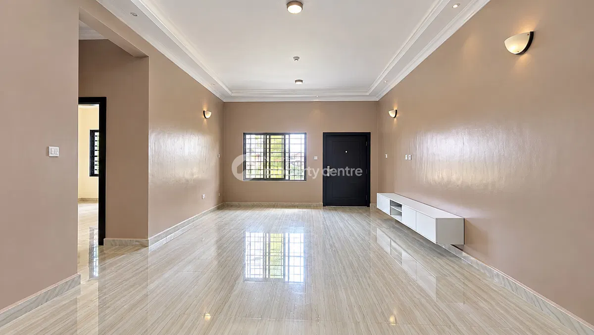 Spacious 2 Bedroom Flat Upstairs with 24HRS Electricity — Ikate, Ikate Elegushi, Lekki, Lagos