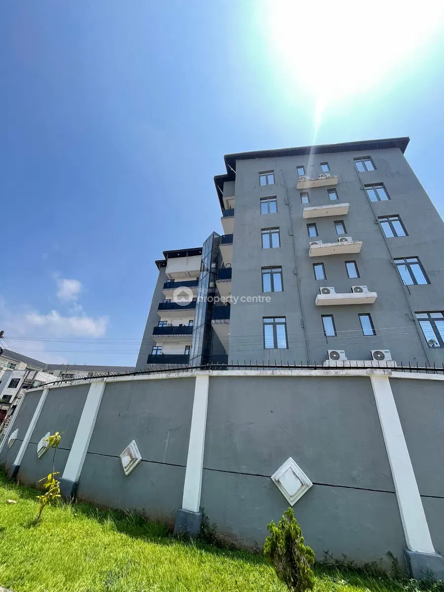 3 Bedrooms Apartment Available — Admiralty Lekki Phase 1, Lekki Phase 1, Lekki, Lagos