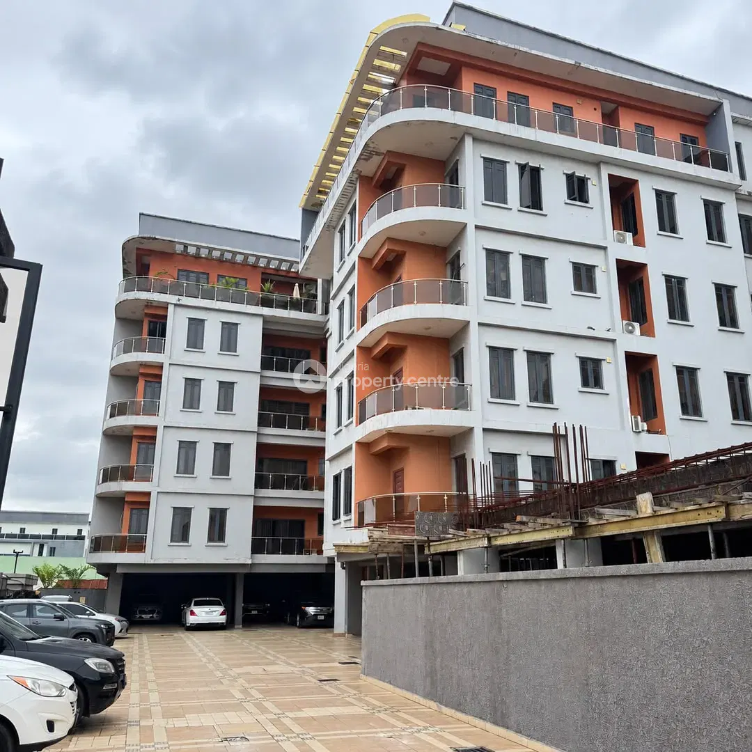 Spacious 2 Bedroom Apartment with BQ — Off Palace Road, Oniru, Victoria Island (VI), Lagos