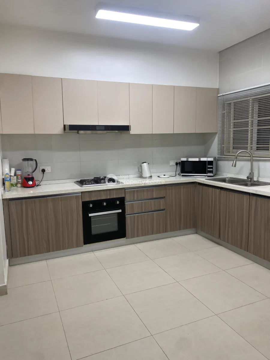 3 Bedroom Terraced Duplex with BQ