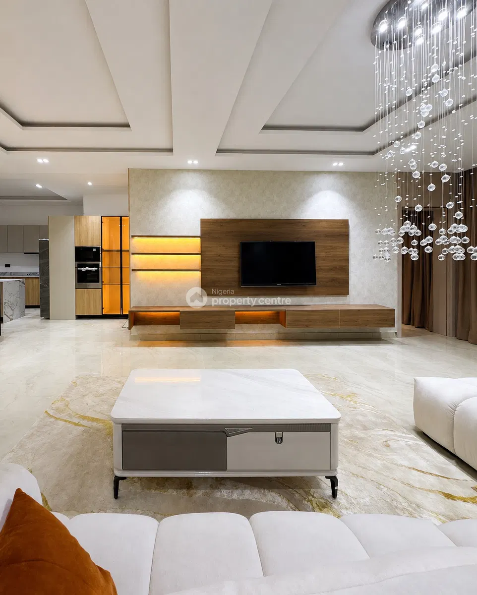 3 Bedroom Luxury Apartment