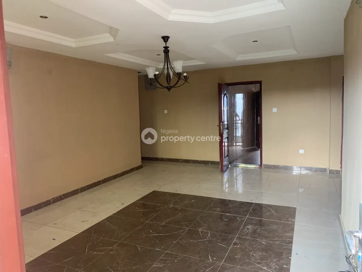 2 Bedroom Flat with Borehole and Personal Staircase