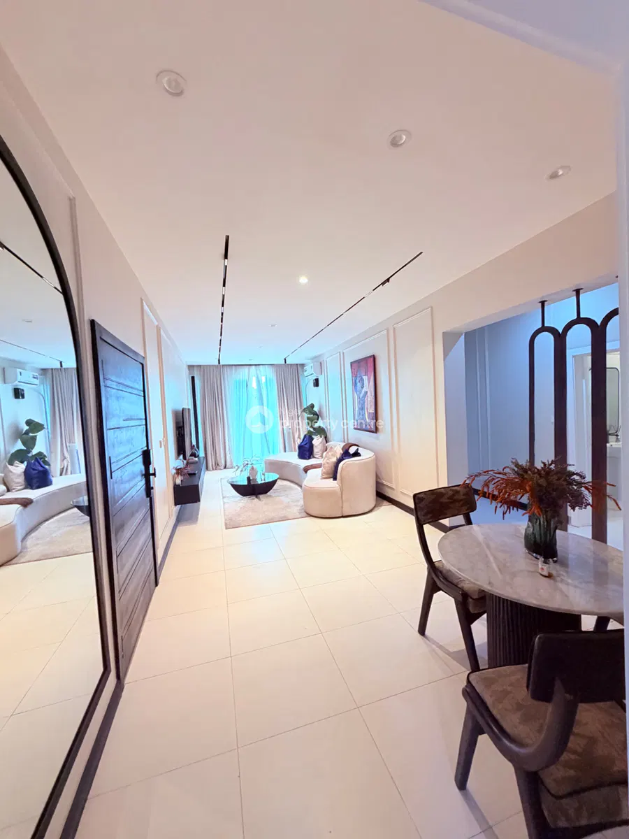 Stunning 2 Bedroom Flat Fully Furnished with BQ