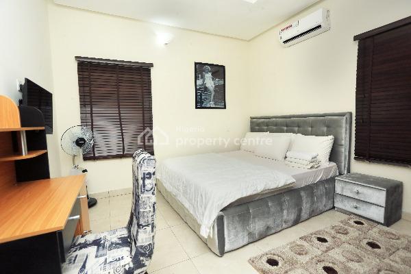 The Westwood Luxury Serviced 1-bedroom Apartment, Sikiru Alade Oloko Crescent, Off Admiralty Way, Lekki Phase 1, Lekki, Lagos, Mini Flat (room and Parlour) Short Let