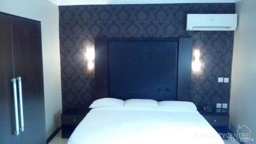 Tastefully Furnished Apartments, Off Idowu Martins & Off Bishop Oluwole, Victoria Island (vi), Lagos, Flat / Apartment Short Let