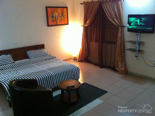 En-suite Rooms, Suites & Apartments, Omorinre Johnson, Lekki Phase 1, Lekki, Lagos, Flat / Apartment Short Let