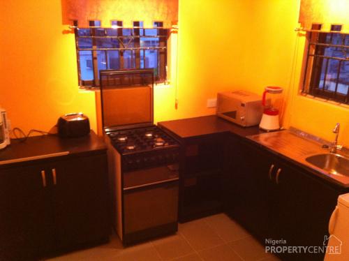 En-suite Rooms, Suites & Apartments, Omorinre Johnson, Lekki Phase 1, Lekki, Lagos, Flat / Apartment Short Let