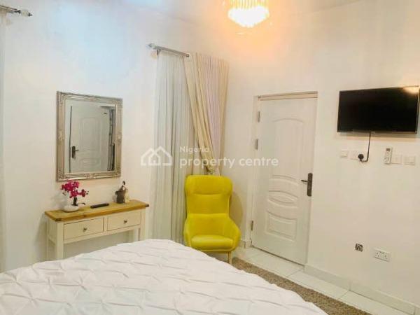 Slh- Phiolas  5 Star Serviced Apartment, Muritala Eletu Way, Lekki Peninsula Ii, Osapa, Lekki, Lagos, Semi-detached Duplex Short Let