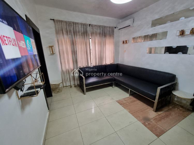 2 Bedrooms Serviced Apartment (epic Prime Apartments), Omole Phase 2, Ikeja, Lagos, Flat / Apartment Short Let