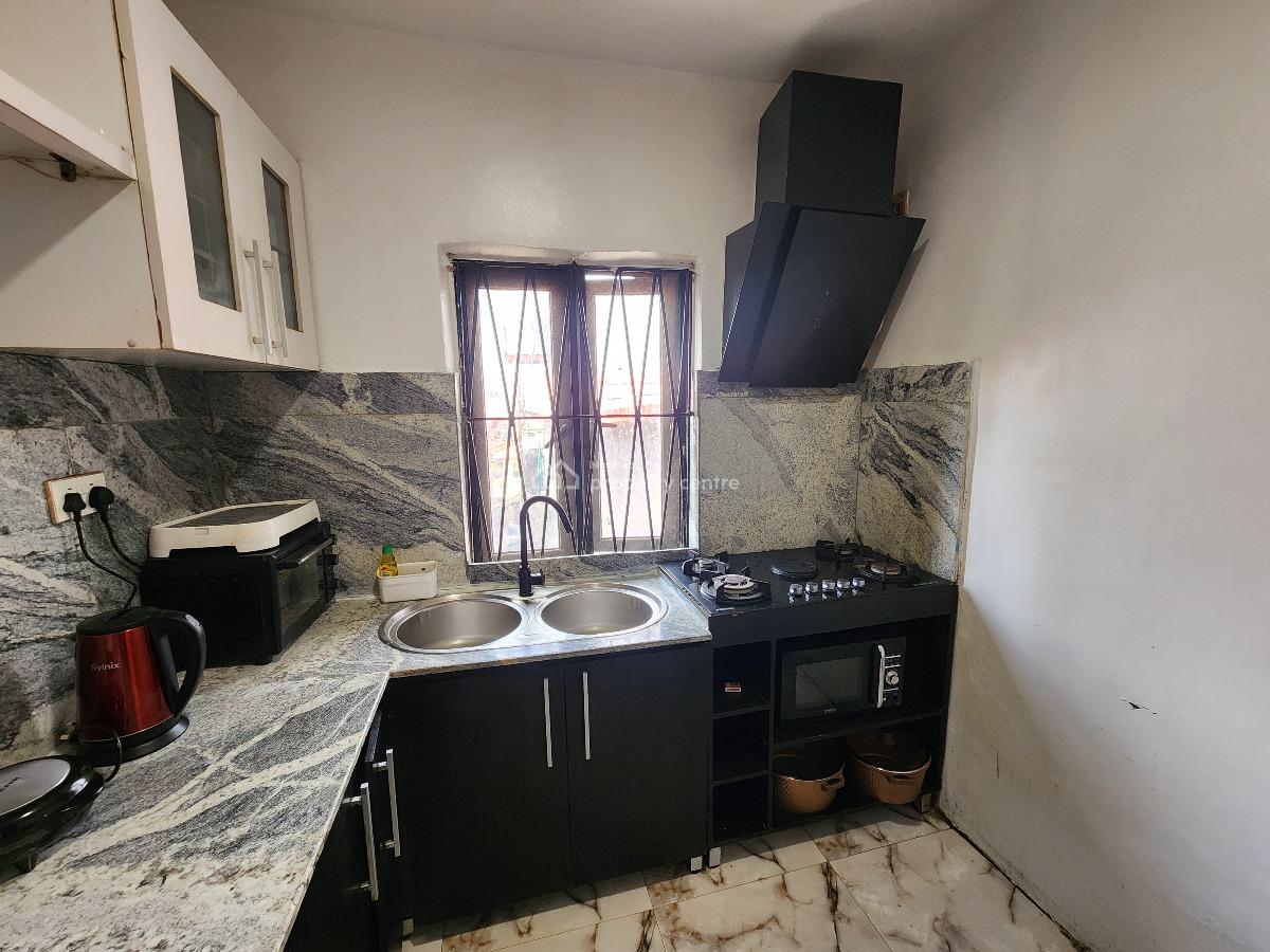 3 Bedrooms Serviced Apartment, Juli Estate, Off Kudirat Abiola Way, Oregun, Ikeja, Lagos, Flat / Apartment Short Let