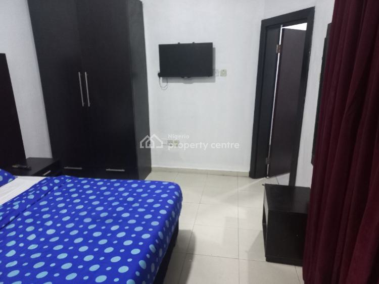Deluxe Apartment (1 Bedroom Flat), 19 Ladipo Omotesho Cole Street, Lekki Phase 1, Lekki, Lagos, Mini Flat (room and Parlour) Short Let