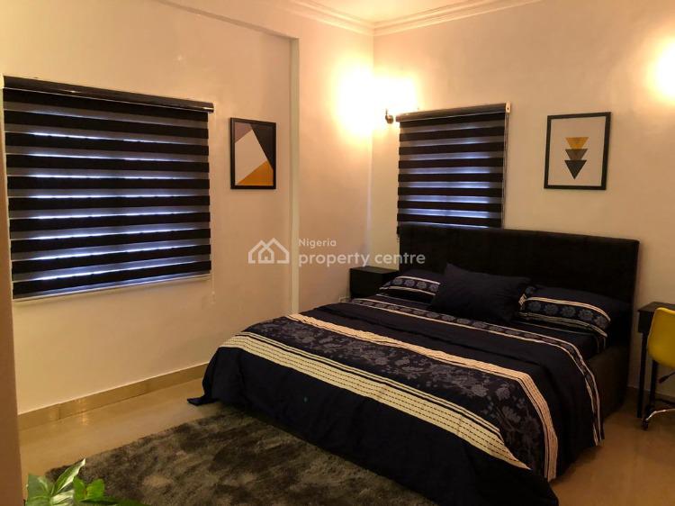 Spontaneous and Luxurious 1 Bedroom Apartment with Top Notch Finishes, Off Admiralty Way, Lekki Phase 1, Lekki, Lagos, Flat / Apartment Short Let