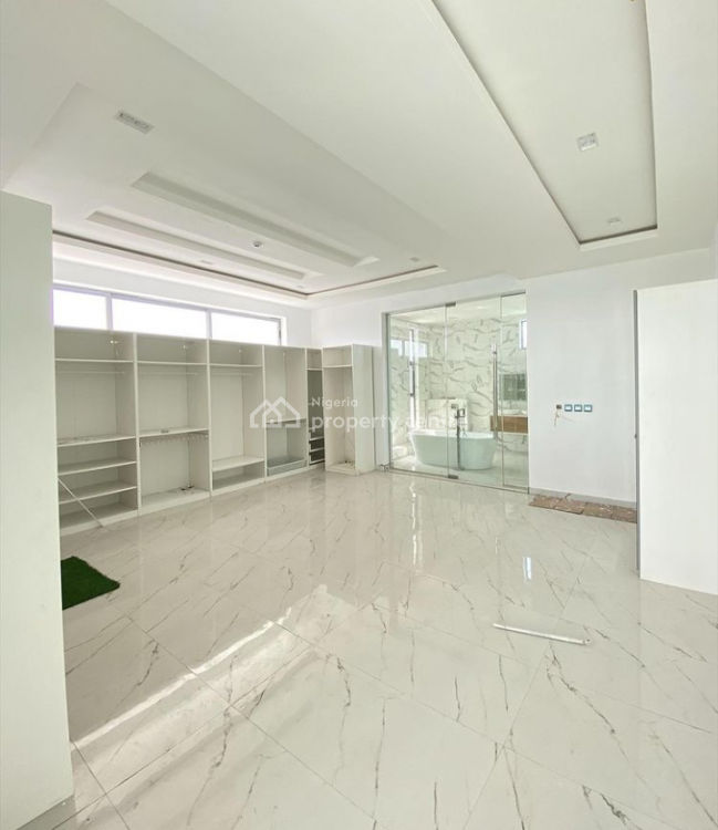 For Sale Waterfront Fully Detached Mansion, Arcadia Grove Estate