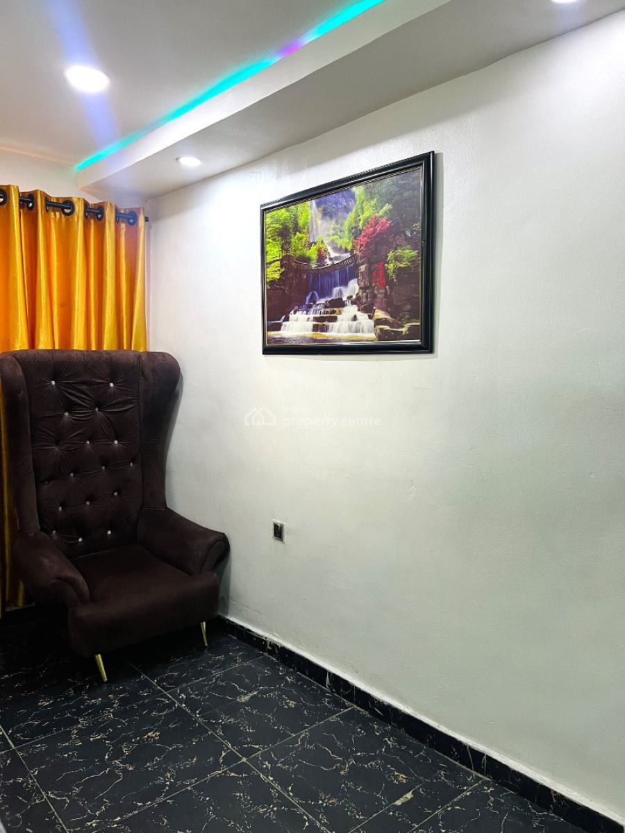 Dinero Emerald - One Bedroom Apartment, 119 Ogunlana Drive, Ogunlana, Surulere, Lagos, Flat / Apartment Short Let