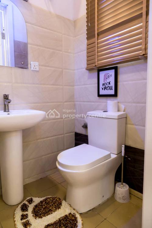 Tobi Court, 7 Odewale Street Off Elegba Festival Drive, Oniru, Victoria Island (vi), Lagos, Flat / Apartment Short Let