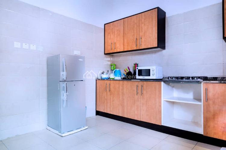 Tobi Court, 7 Odewale Street Off Elegba Festival Drive, Oniru, Victoria Island (vi), Lagos, Flat / Apartment Short Let