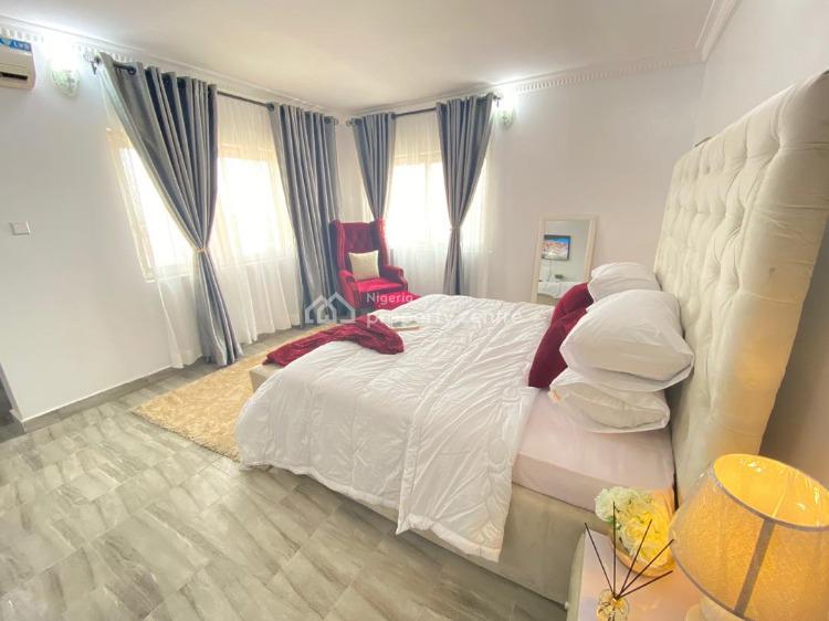 Ostentatious Four Bedrooms Penthouse, Ikate Elegushi, Lekki, Lagos, Flat / Apartment Short Let