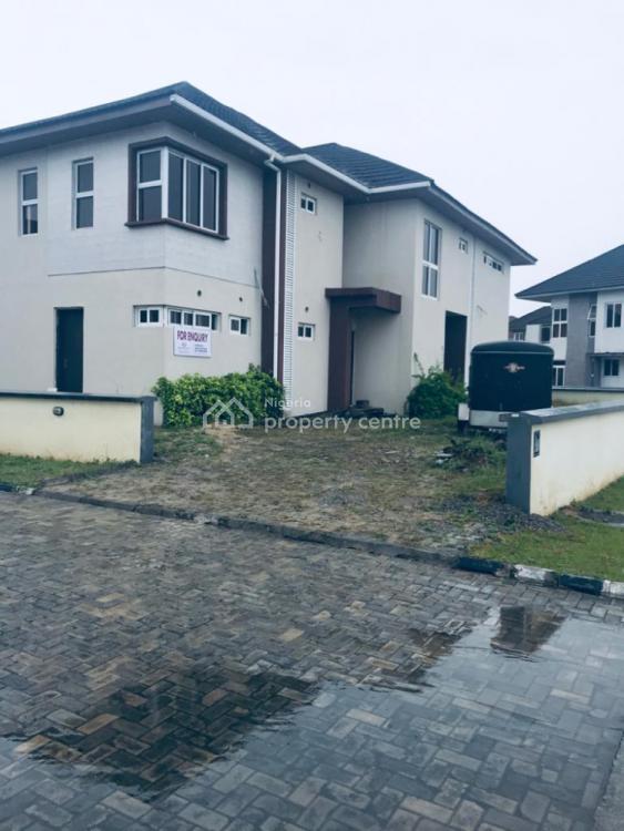 For Sale Well Built Water Front 5 Bedroom Detached House, Pinnock