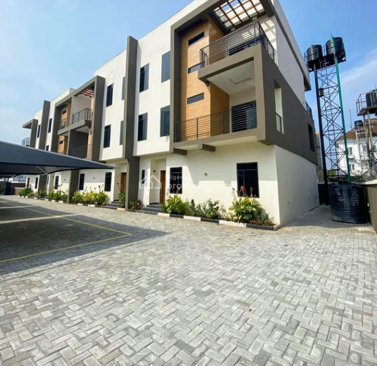 For Sale 4 Bedroom Terrace Houses, Oniru Estate, Oniru, Victoria
