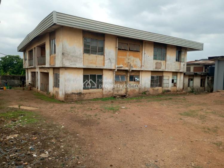 For Sale 3 Bedroom Flats, Felele Area, Challenge, Ibadan, Oyo 3 Beds, 2 Baths (Ref 759614)