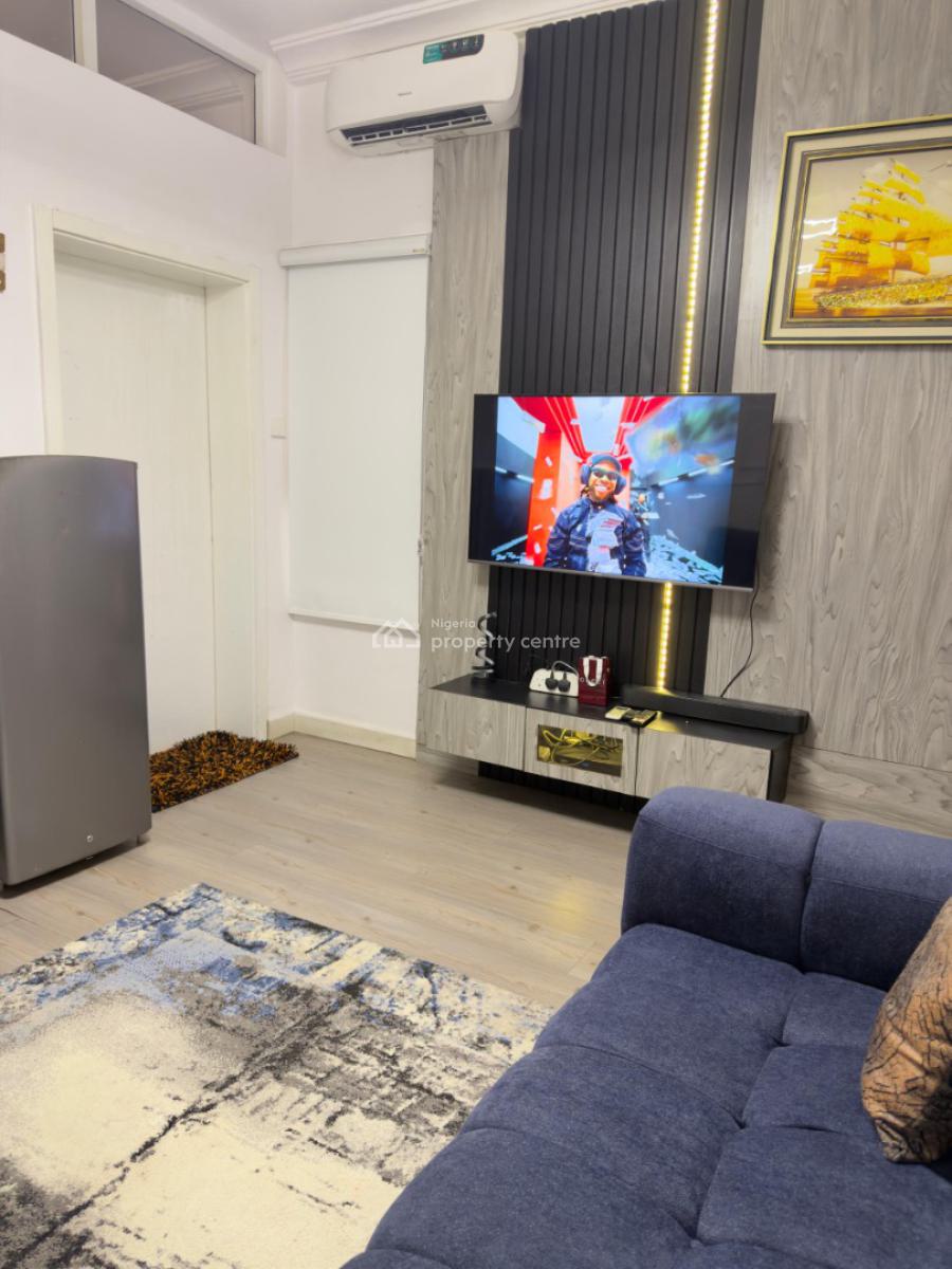 Premium 1 Bedroom Apartment, Close to Ebeano Supermarket, Admiralty Road, Lekki Phase 1, Lekki, Lagos, Mini Flat (room and Parlour) Short Let